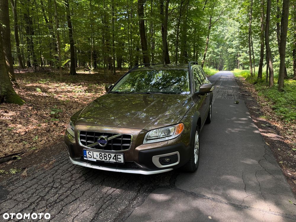 Volvo XC 70 D5 AWD Dynamic Momentum - 3