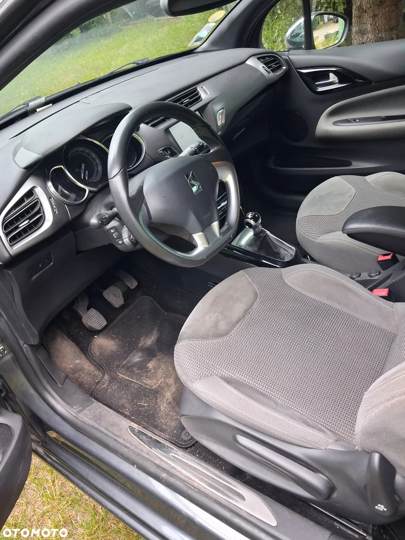 DS Automobiles DS 3 - 6