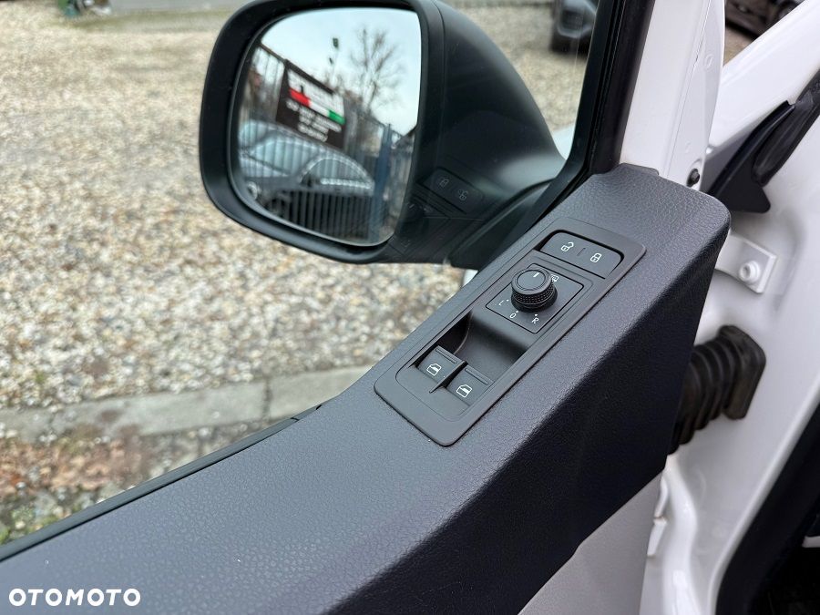 Volkswagen 2.0TDI DSG 150ps Transporter T6 Długi Webasto Parktronik SERWISOWANY Bezwypadek - 11