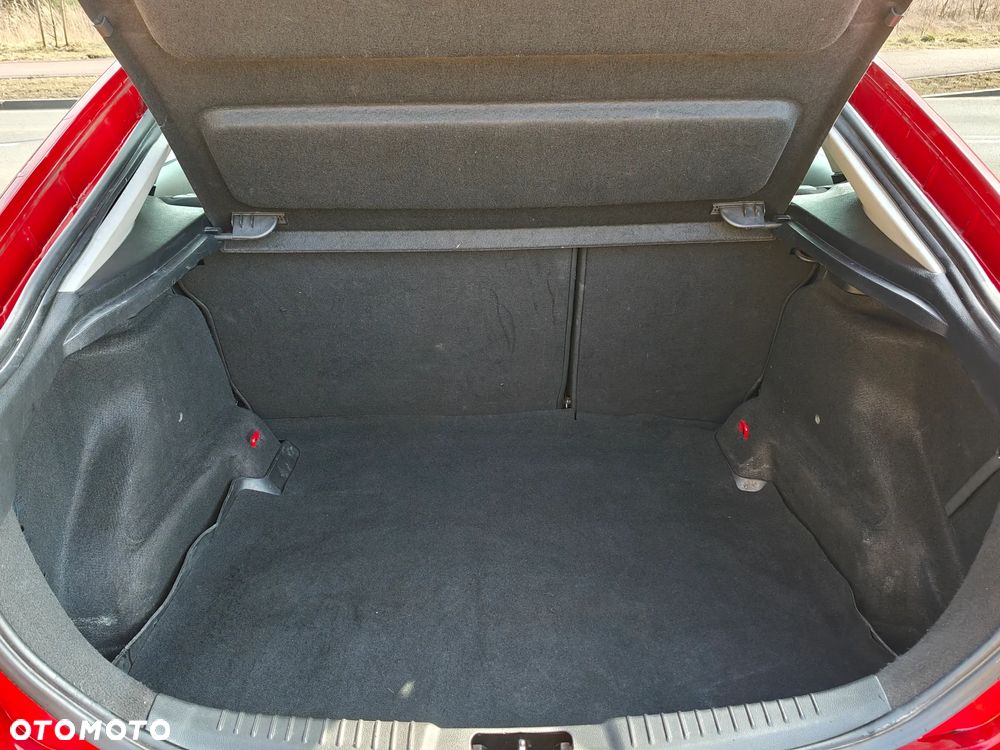 Ford Mondeo 2.0 Ghia X - 16