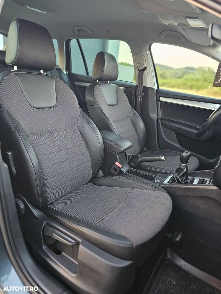 Skoda Octavia 2.0 TDI Style - 11