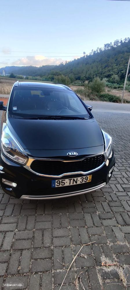 Kia Carens 1.7 CRDi ISG TX - 5
