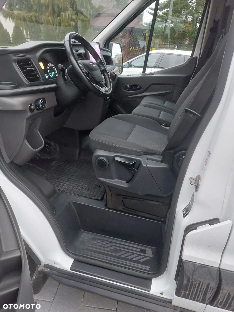 Ford Transit - 38