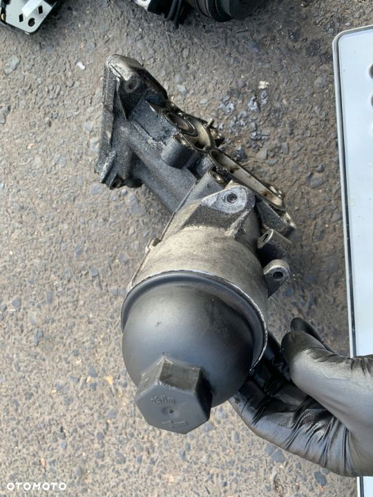 PODSTAWA FILTRA OLEJU 7788453 BMW E60 530d 525d - 4