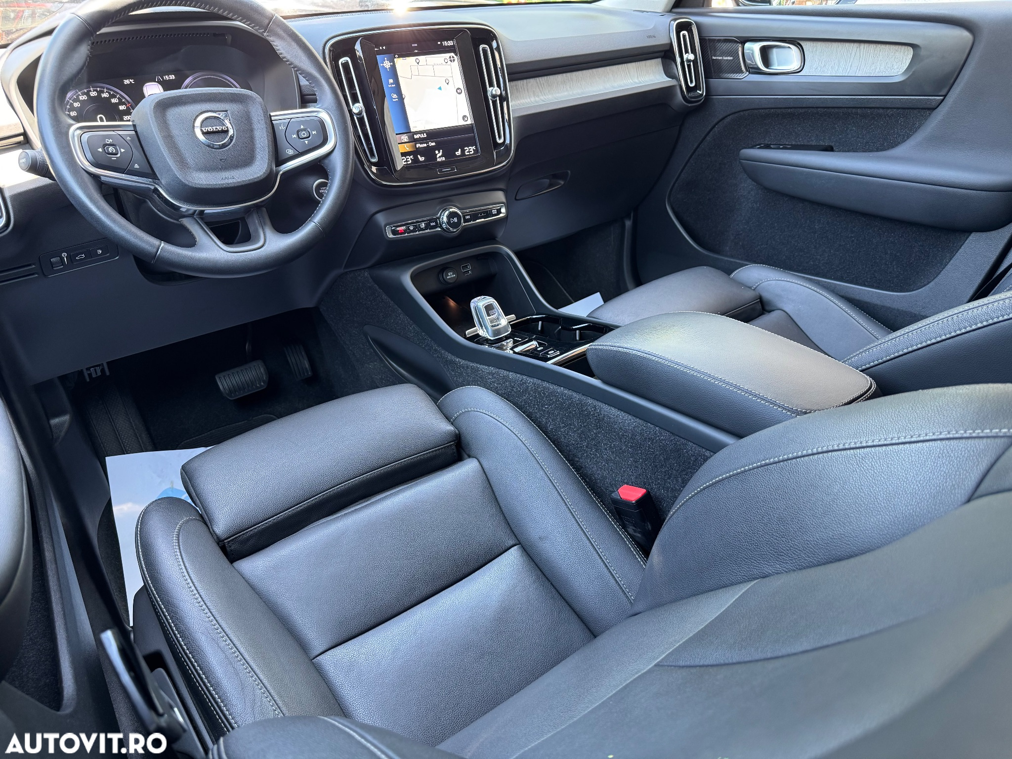 Volvo XC 40 T4 Recharge DKG Inscription Expression - 7