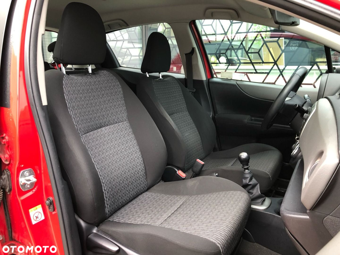 Toyota Yaris 1.33 Active - 18