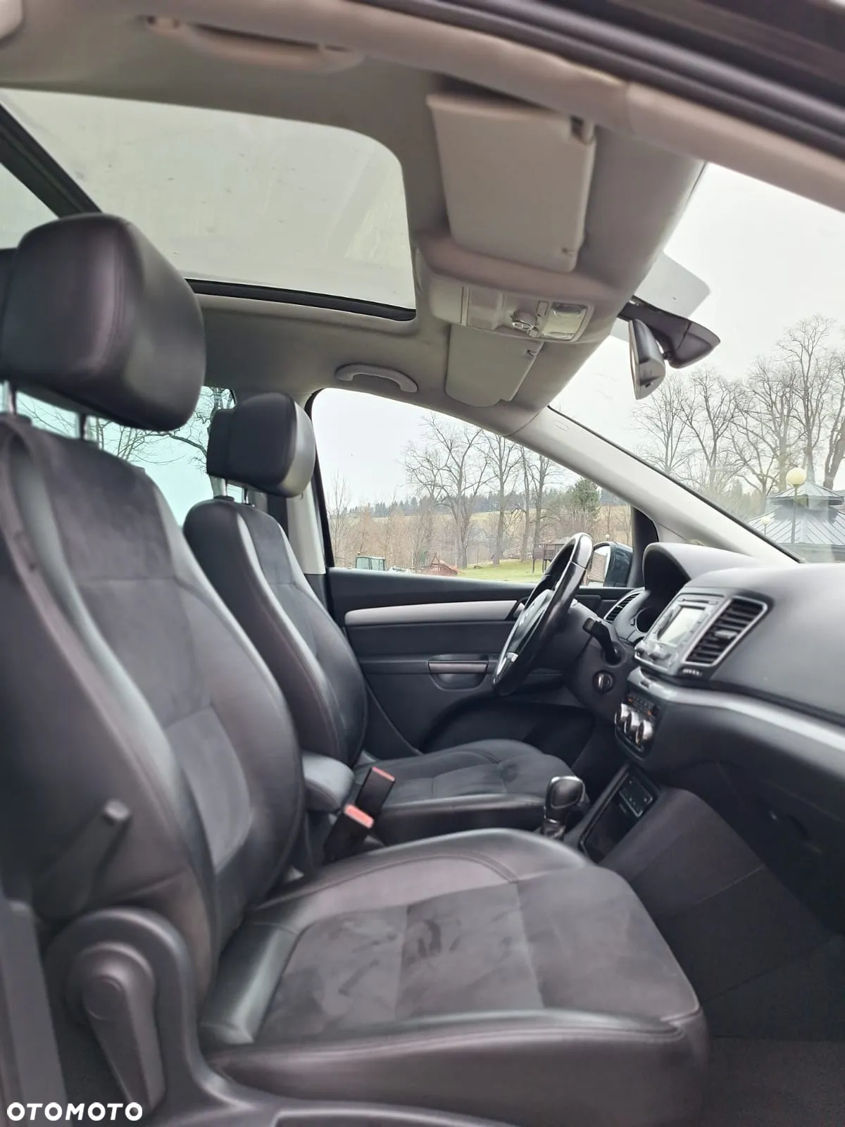 Volkswagen Sharan 2.0 TDI Highline DSG - 25