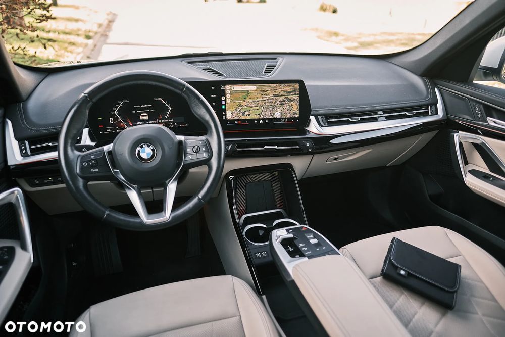 BMW X1 - 12