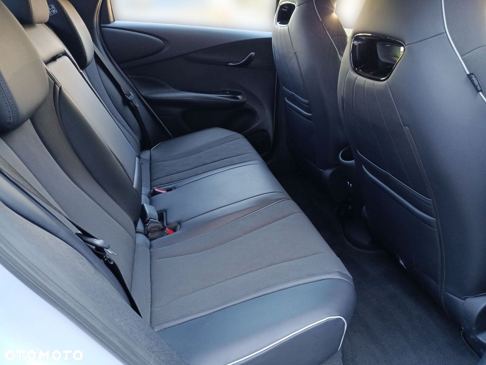 BYD Dolphin - 21