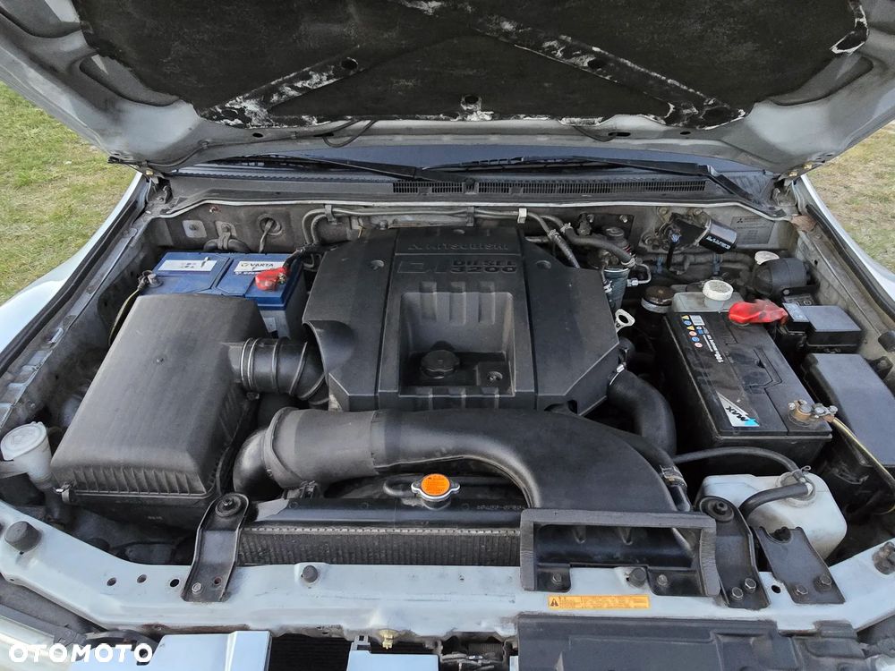 Mitsubishi Pajero 3.2 DI-D Dakar - 19