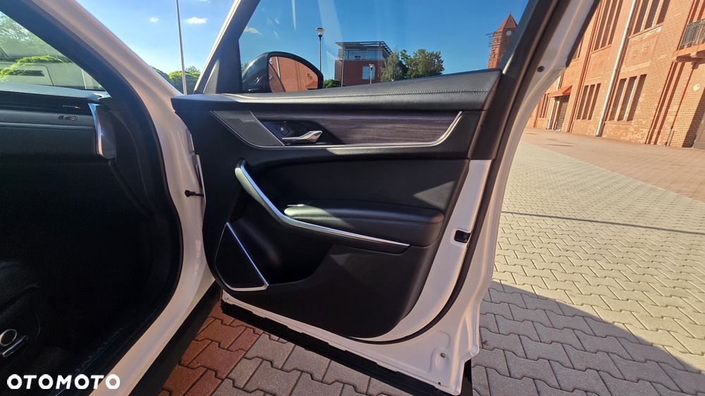Jaguar F-Pace P250 AWD - 30