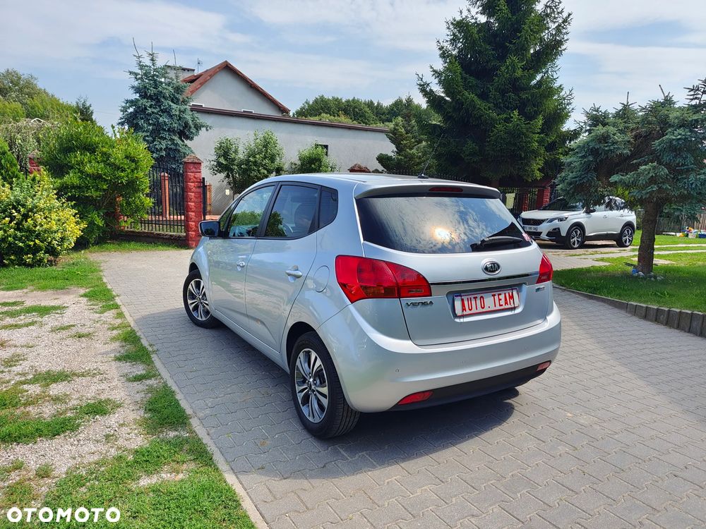 Kia Venga 1.6 CVVT Mind - 25