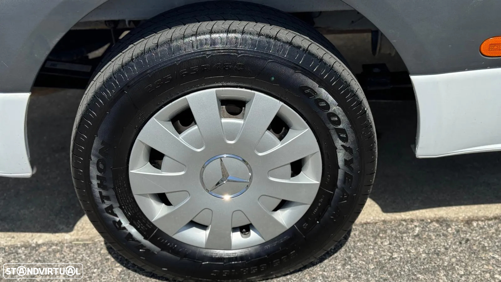 Mercedes-Benz Sprinter - 31