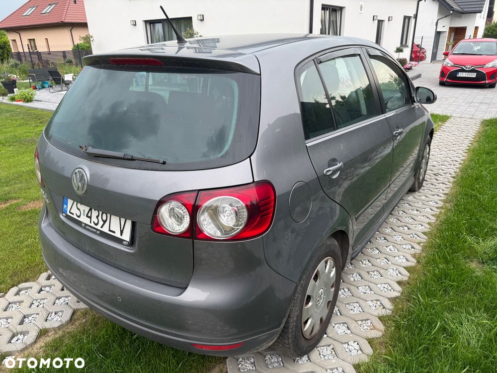 Volkswagen Golf Plus 1.6 Comfortline - 4