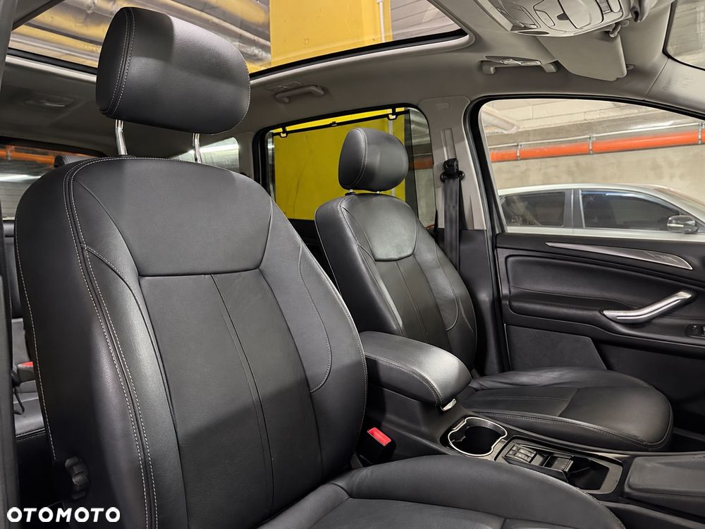 Ford S-Max 2.0 TDCi DPF Titanium X - 22