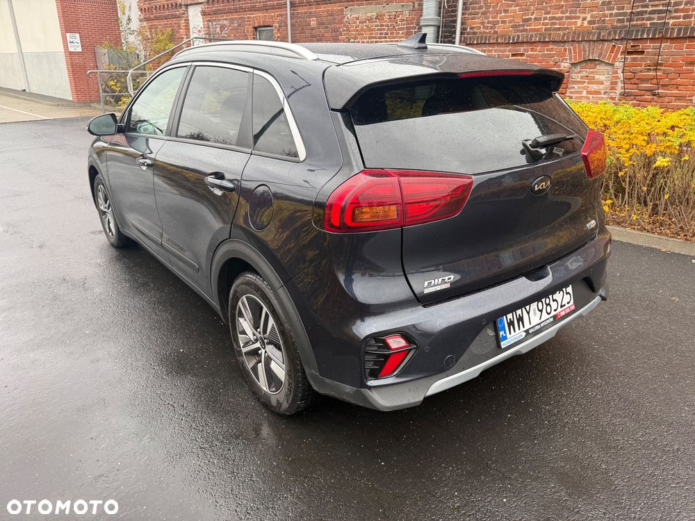 Kia Niro 1.6 GDI Hybrid L - 6