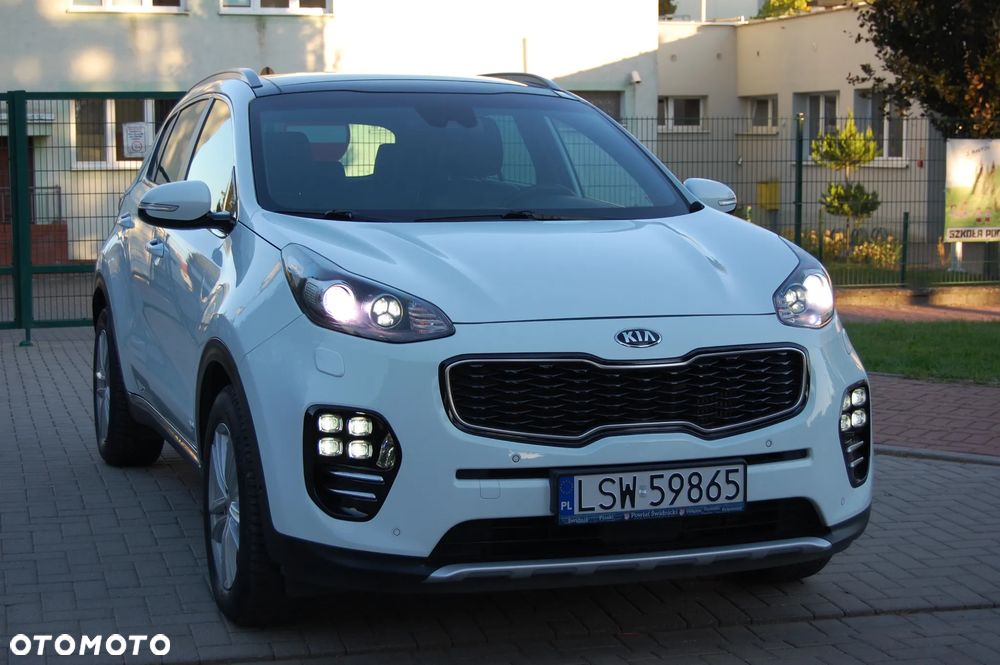 Kia Sportage 2,0 CRDI AWD GT Line - 19