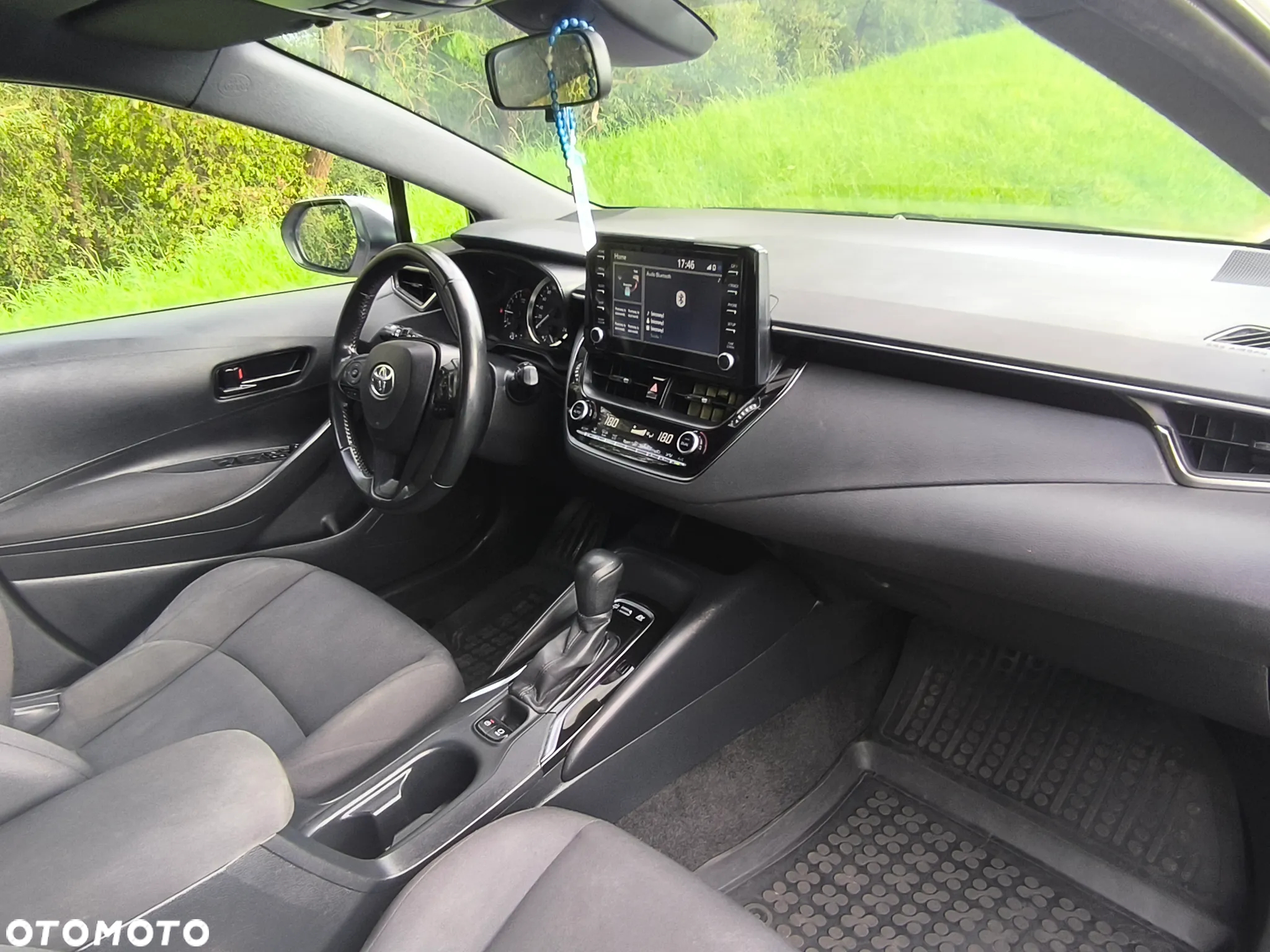 Toyota Corolla 1.8 Hybrid Active - 25
