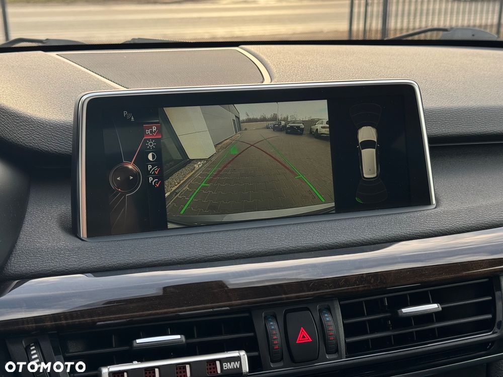 BMW X5 xDrive35i Sport-Aut - 20