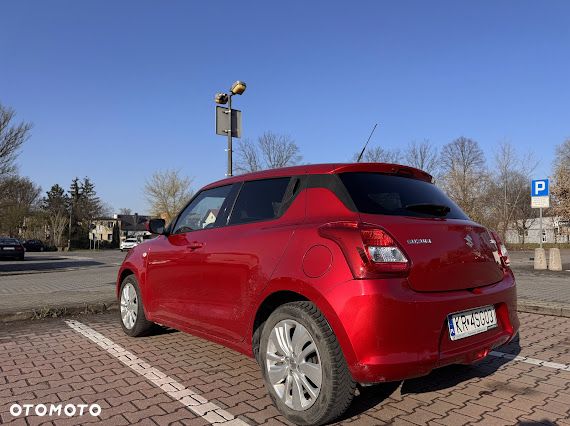 Suzuki Swift 1.2 Premium Plus - 7