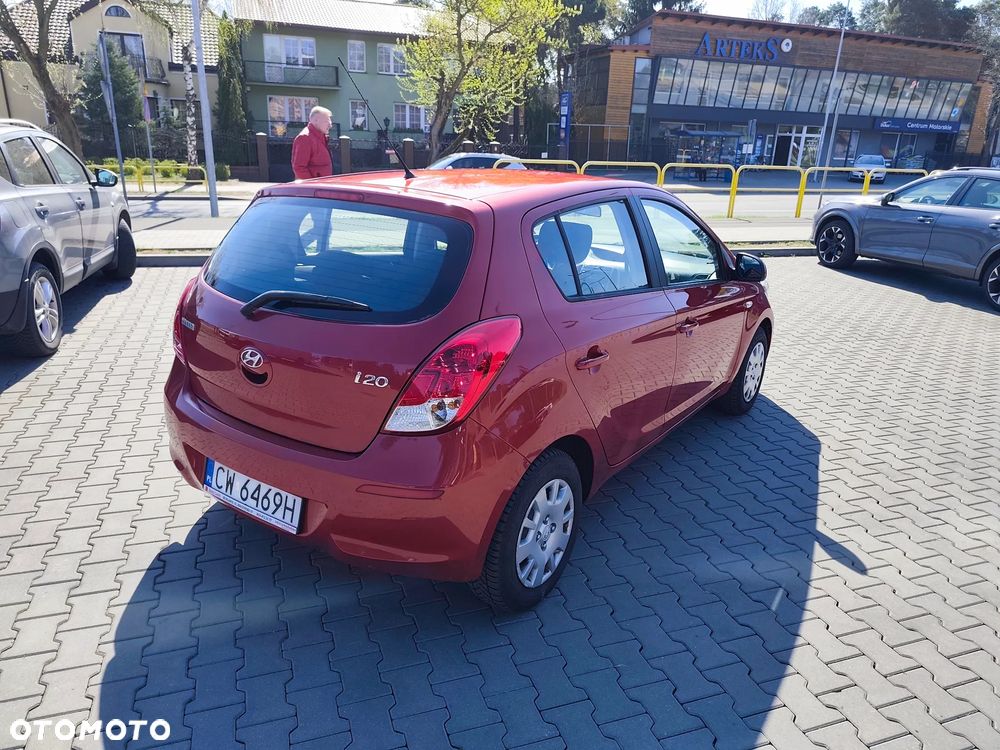 Hyundai i20 1.25 Classic + - 9