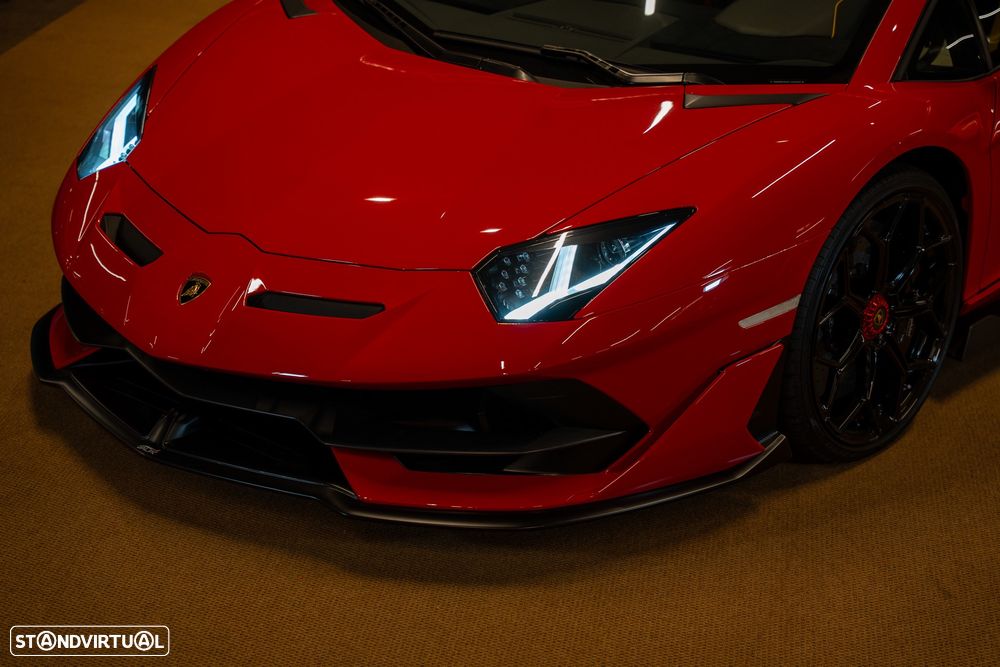 Lamborghini Aventador SVJ - 7