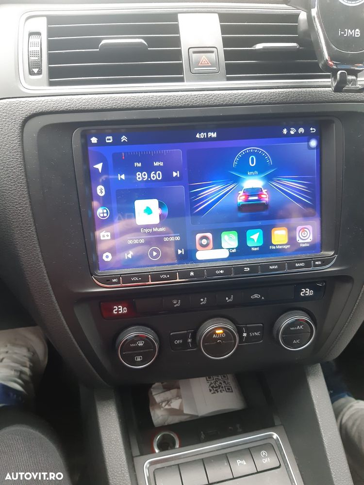 Volkswagen Jetta 1.2 TSI Comfortline - 9