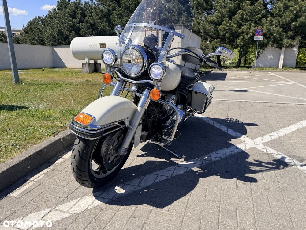 Harley-Davidson Touring Road King - 13