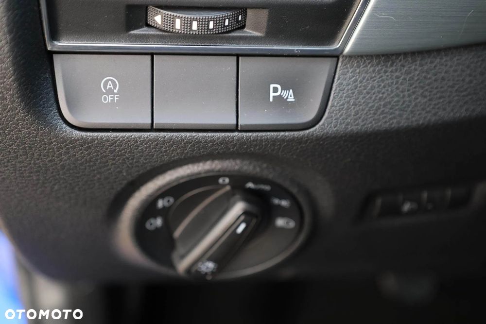 Skoda Fabia 1.0 TSI Ambition Plus - 25