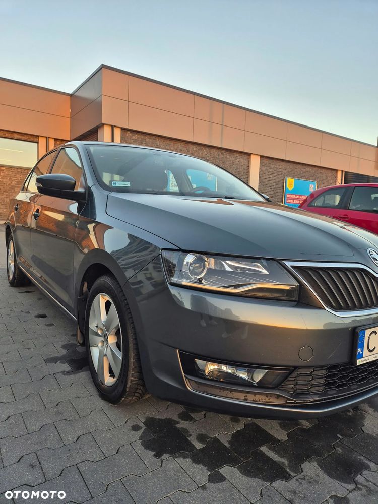 Skoda RAPID 1.6 TDI DPF Ambition - 3