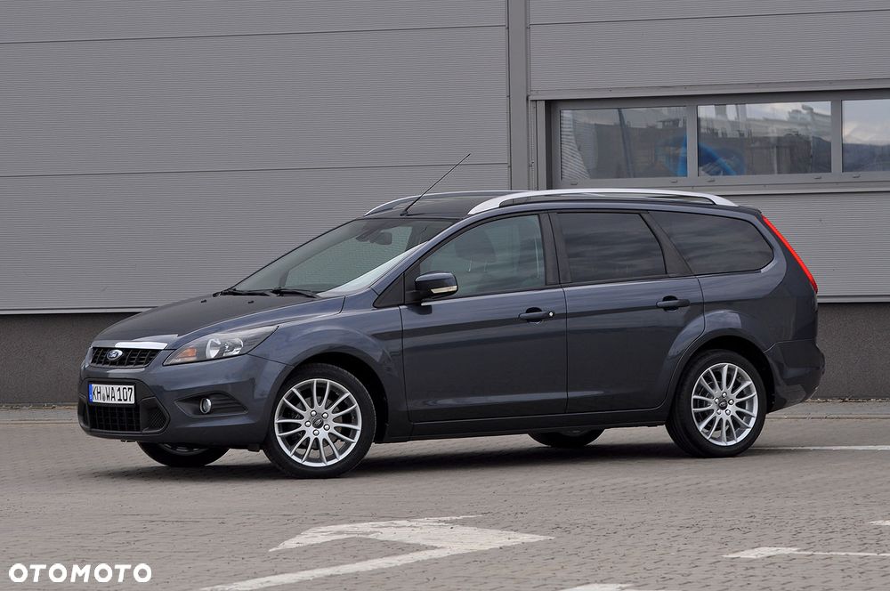 Ford Focus 1.8 FF Platinium X - 13
