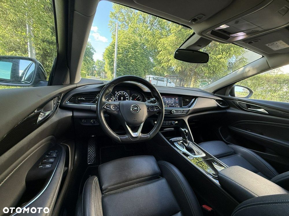 Opel Insignia 2.0 CDTI 4x4 Exclusive S&S - 23