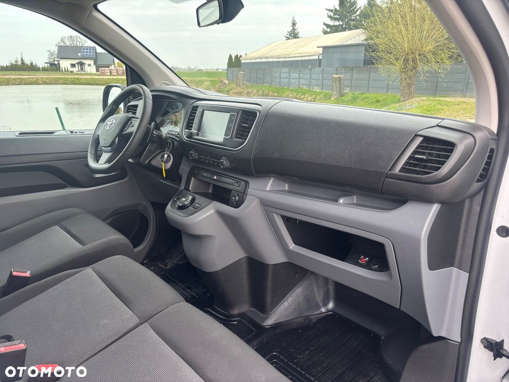 Toyota Proace - 11