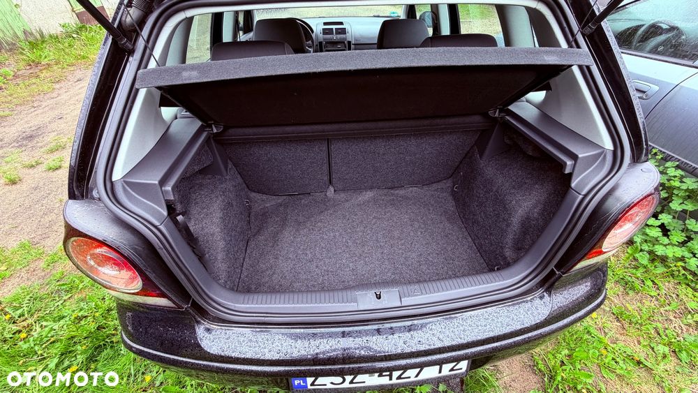 Volkswagen Polo - 11