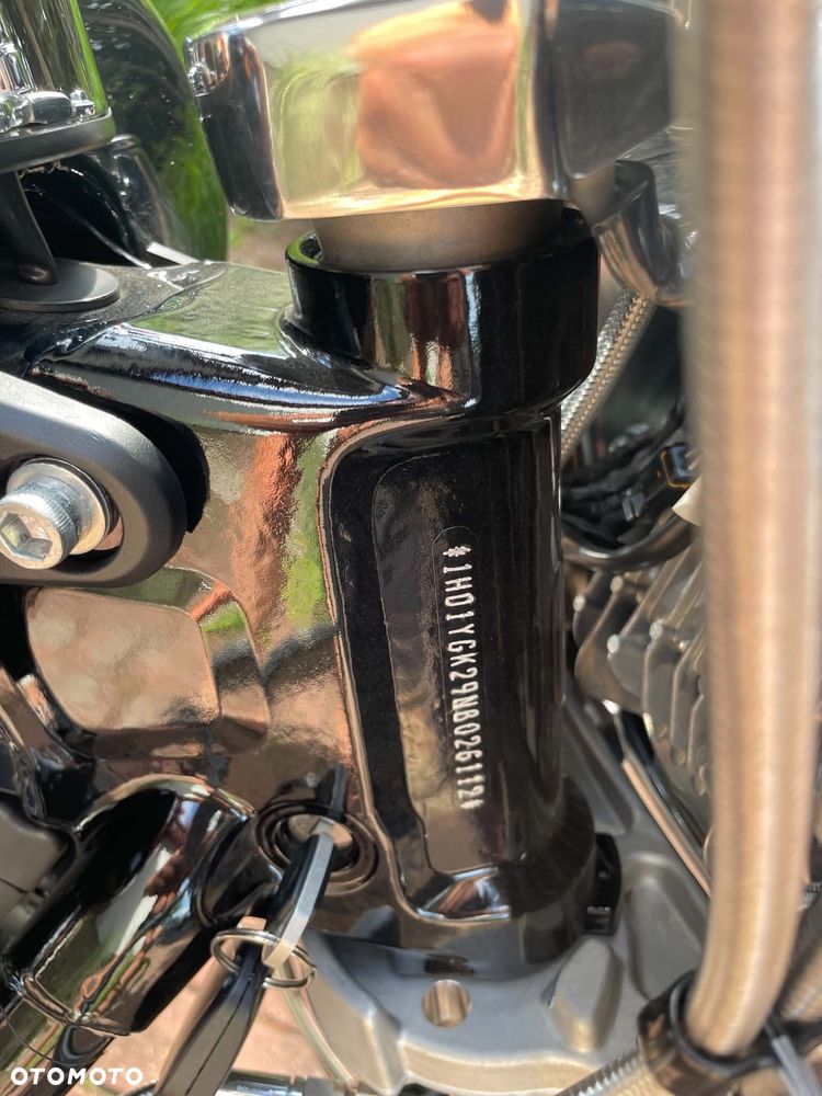 Harley-Davidson Softail Fat Boy - 30