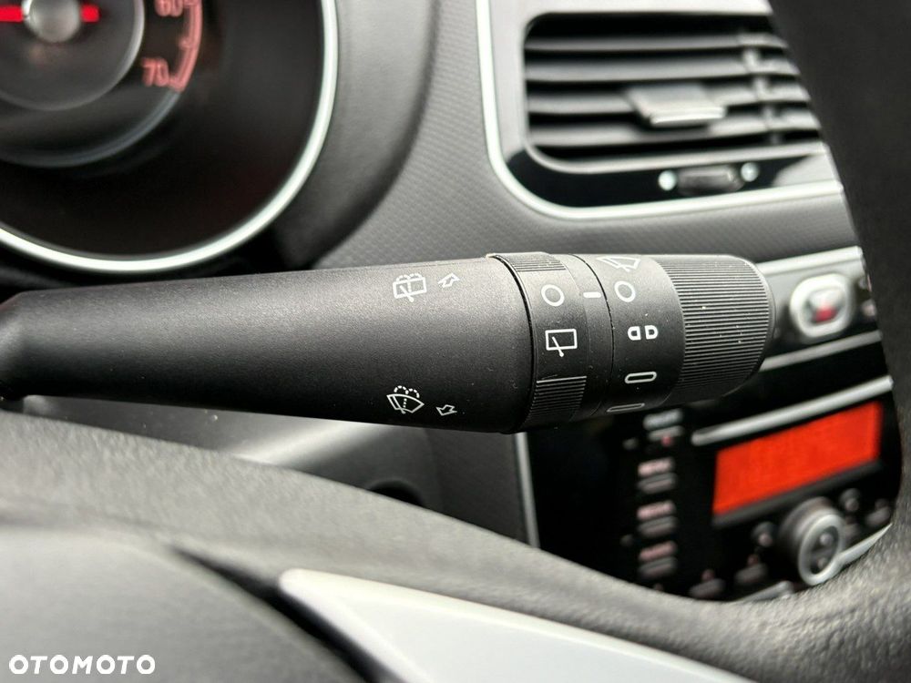 Fiat Grande Punto - 23