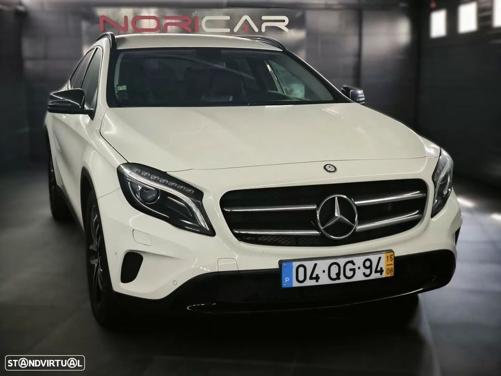 Mercedes-Benz GLA 180 CDI Urban - 14