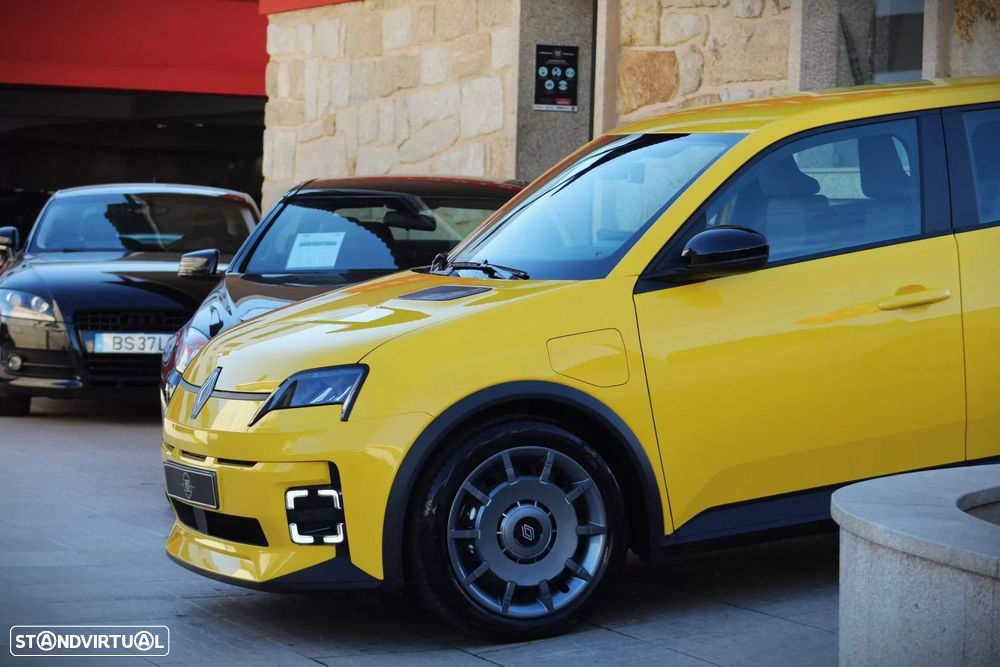 Renault 5 E-Tech 40 kWh Evolution Autonomia Urbana - 34