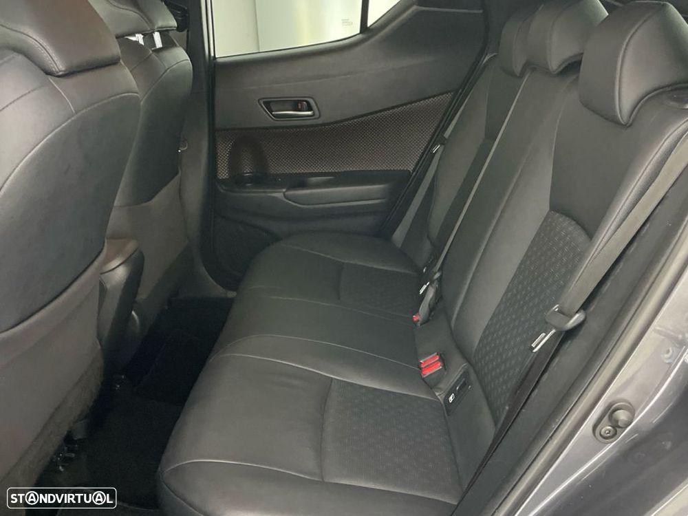 Toyota C-HR 1.8 HSD Exclusive+P.Luxury - 12
