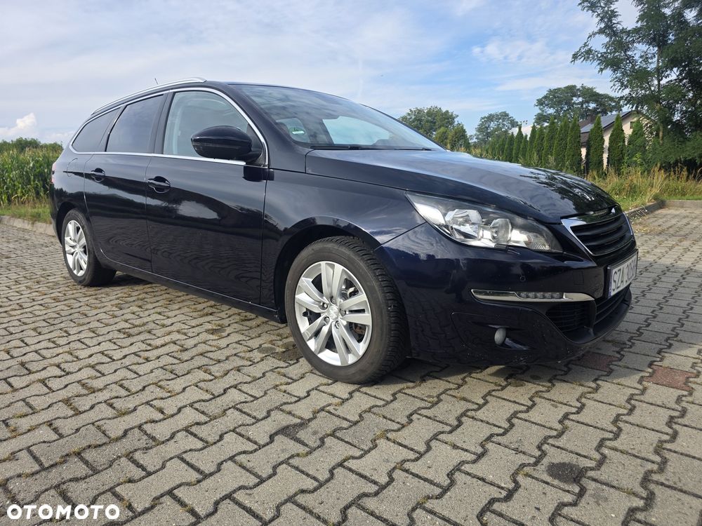 Peugeot 308 - 1