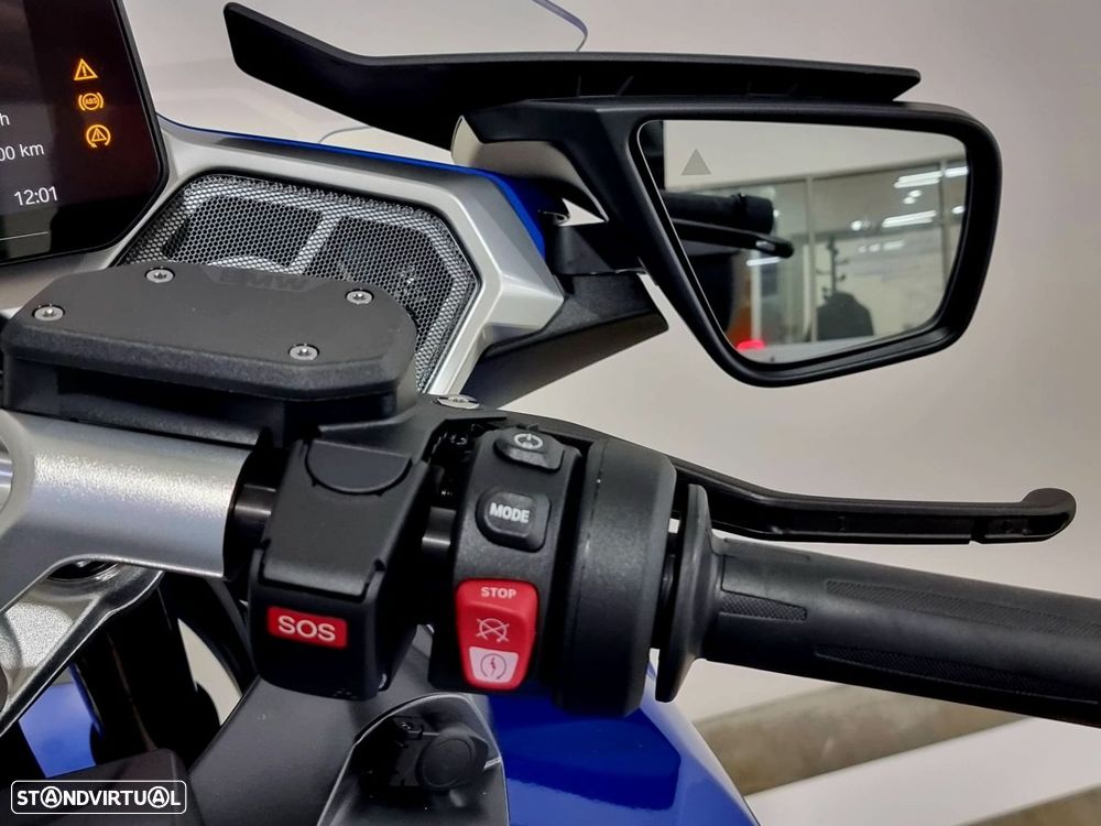 BMW R 1300 RT 1300 RT Racing azul met. - 12
