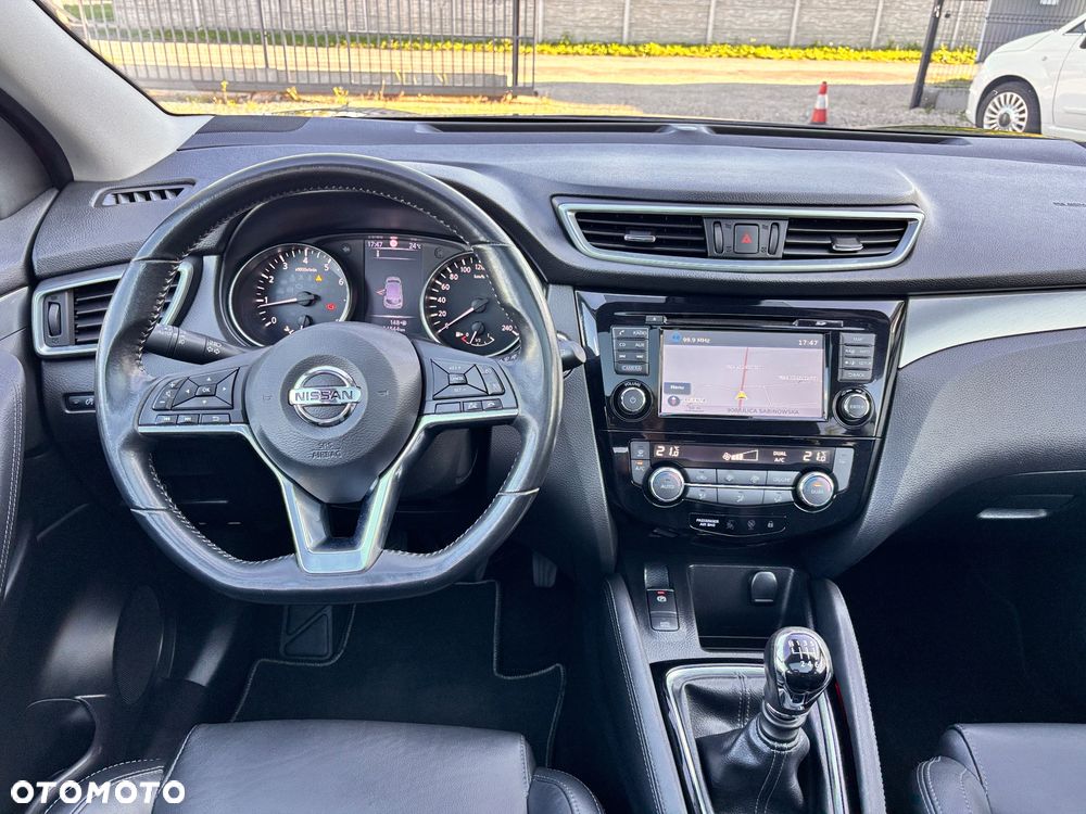 Nissan Qashqai - 10