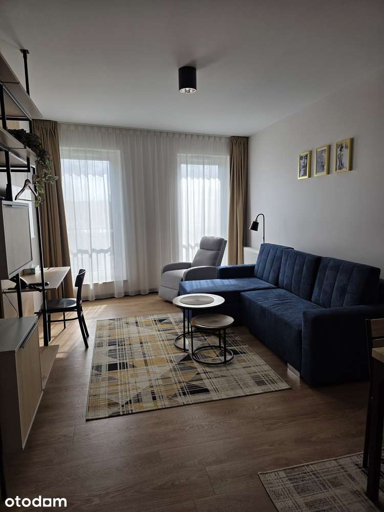 Do wynajęcia 2 pokoje, 49 m², ul. Zamoyskiego 37 (Metro, Stadion)