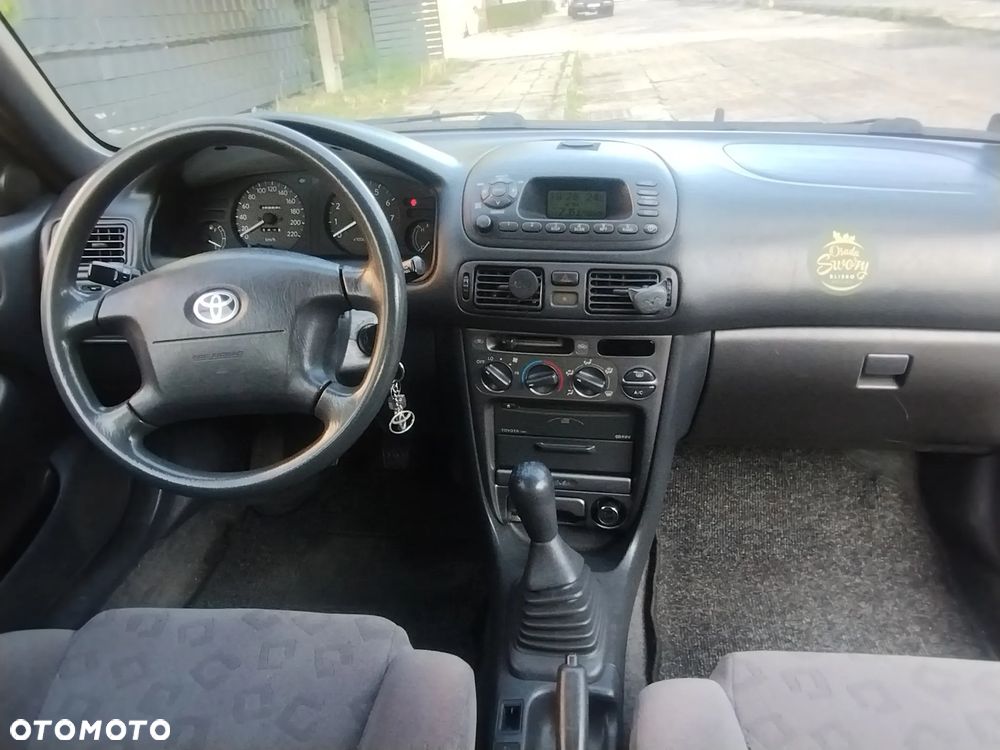 Toyota Corolla 1.6 Linea Sol - 14