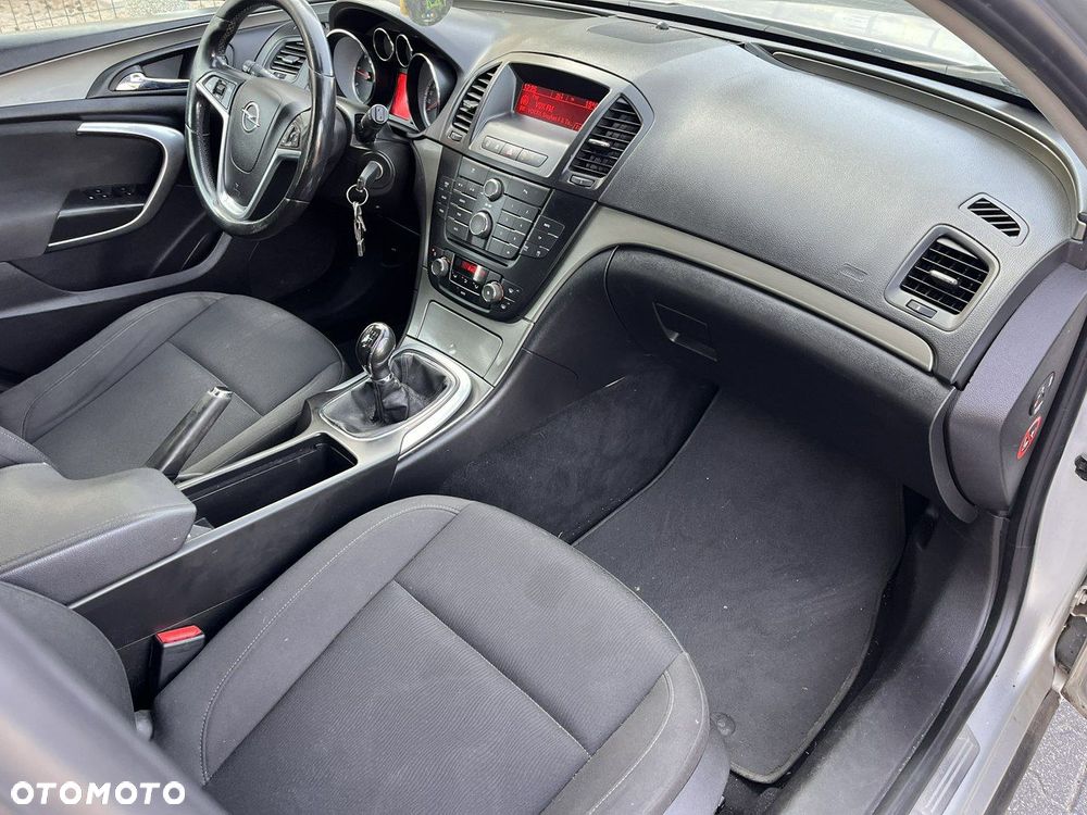 Opel Insignia - 6