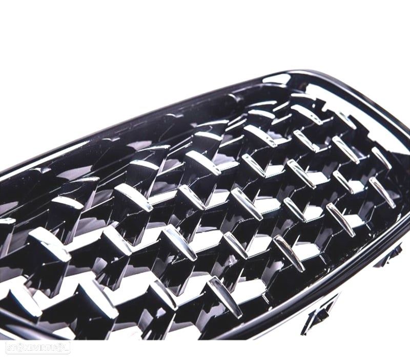 GRELHAS FRONTAIS BMW F30 F31 F35 11-18 DIAMANTE PRETO - 2