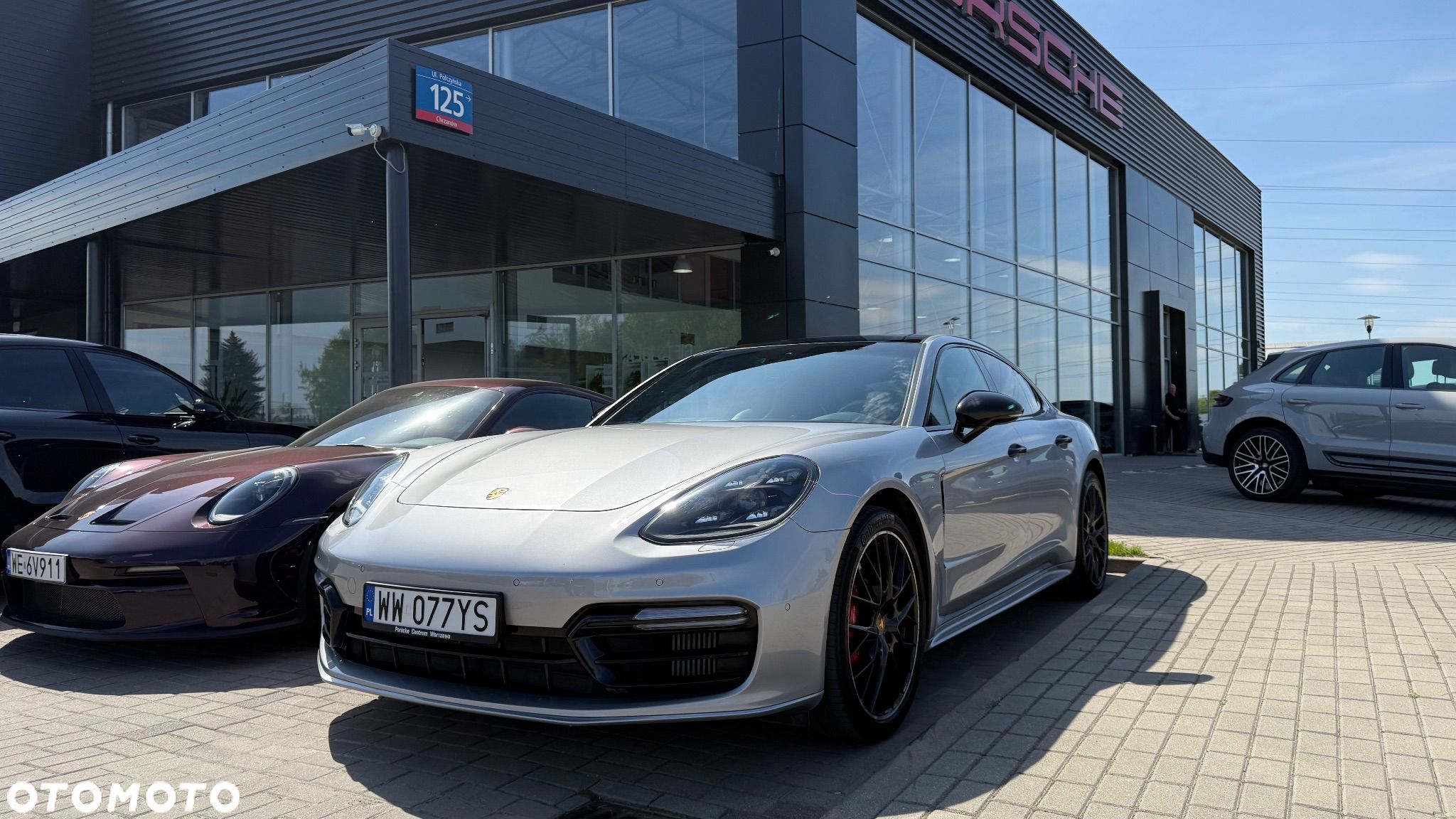 Porsche Panamera Turbo - 1