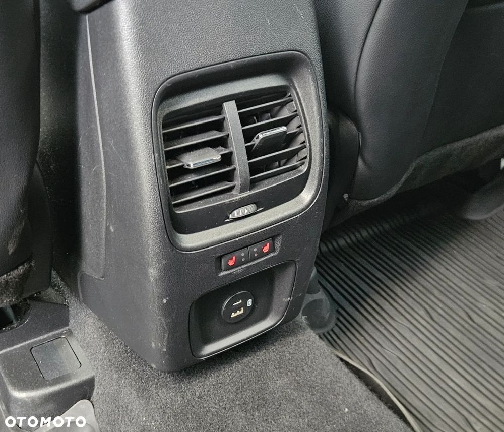 Ford Kuga 2.0 EcoBlue AWD ST-Line - 17