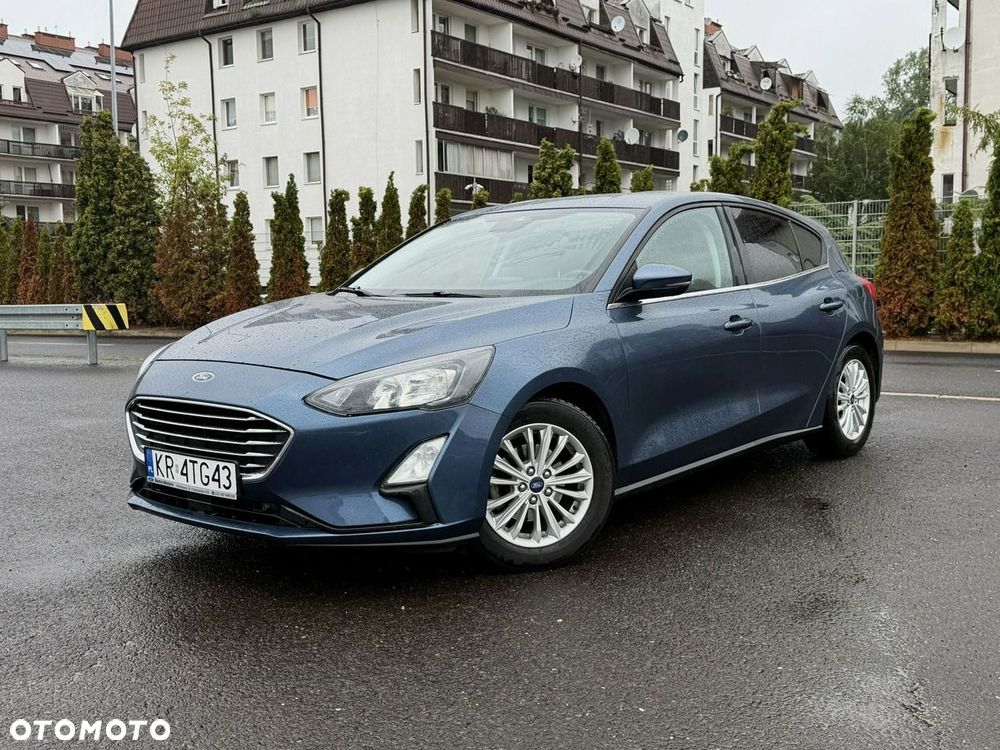 Ford Focus 1.0 EcoBoost Hybrid TITANIUM DESIGN - 2