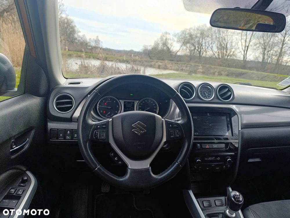 Suzuki Vitara 1.6 (4x2) Comfort+ - 10